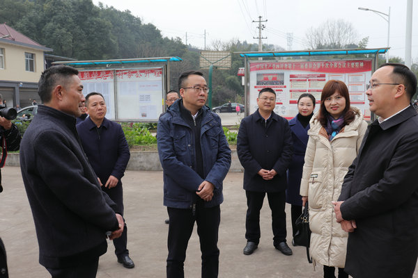 刘晓卫到高县走访慰问对口帮扶脱贫户 - 宜宾长安网